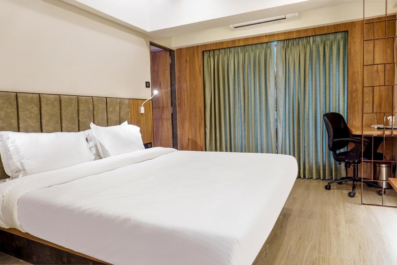 Hotel Olten Мумбаи Экстерьер фото