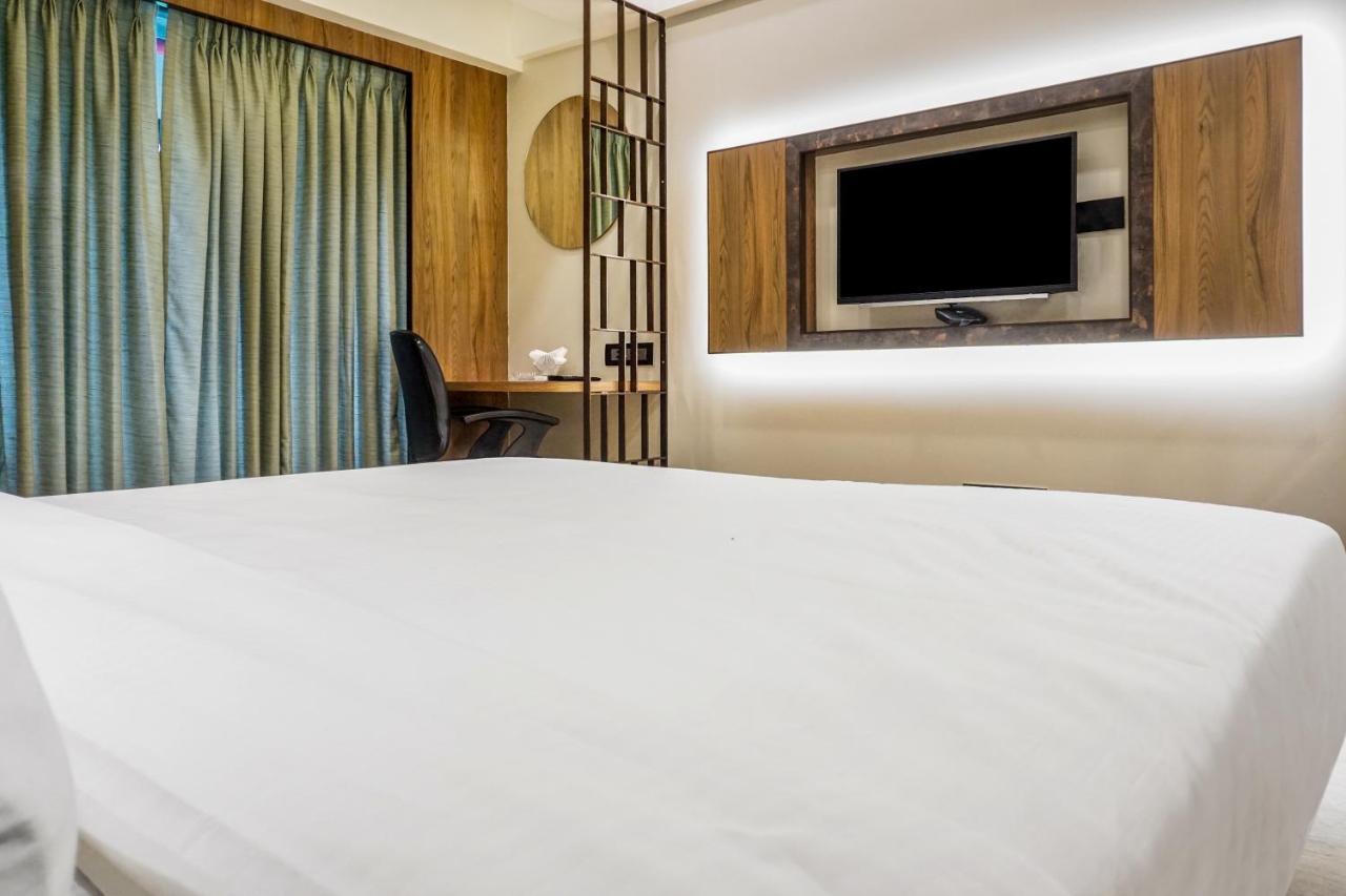 Hotel Olten Мумбаи Экстерьер фото